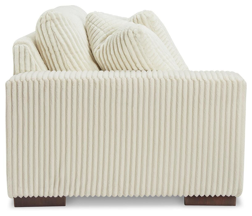 Lindyn Sectional - MI Hometown Furnishings (MI)*