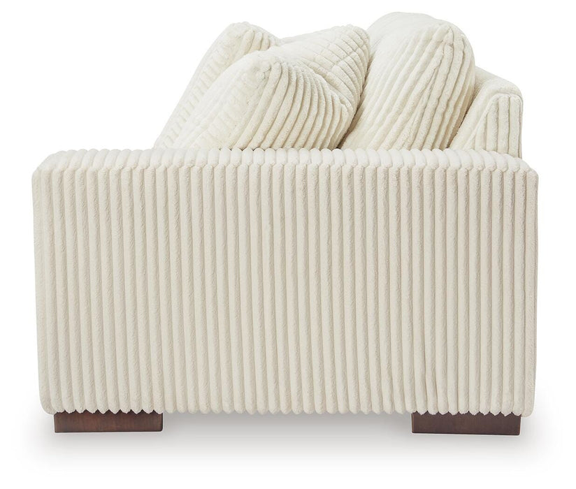 Lindyn Sectional - MI Hometown Furnishings (MI)*