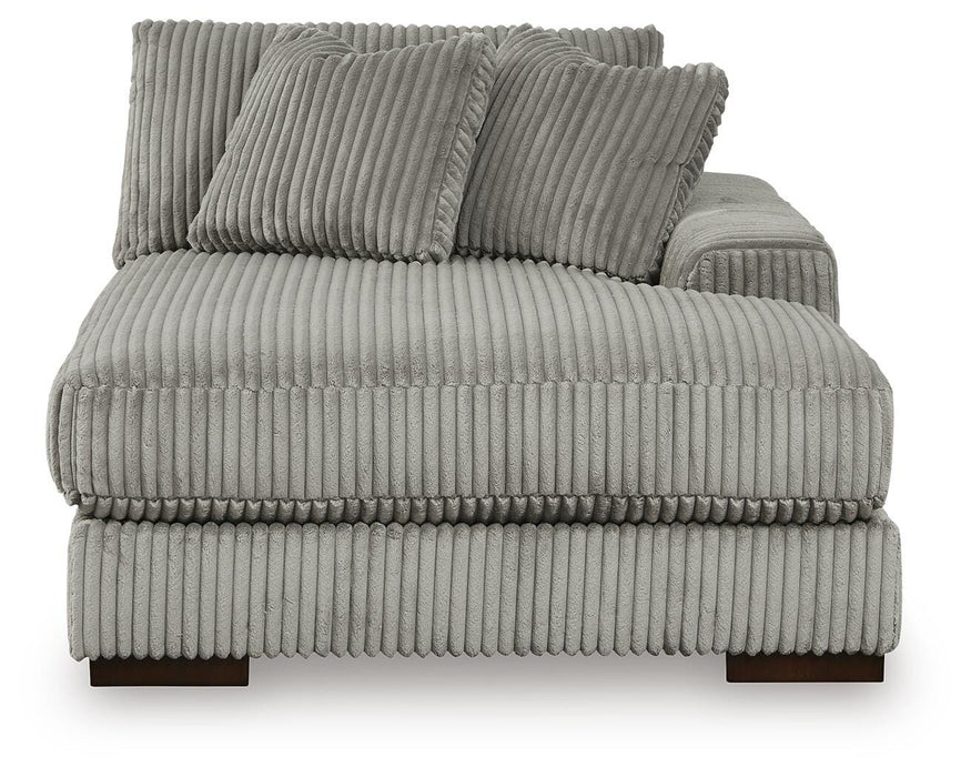 Lindyn Sectional with Double Chaise - MI Hometown Furnishings (MI)*