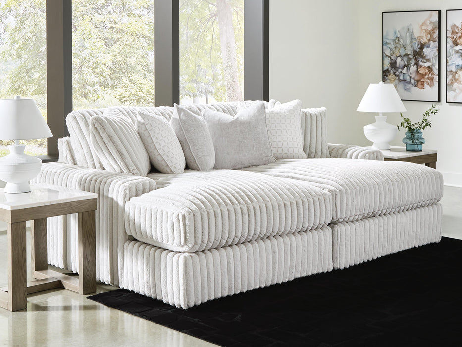 Stupendous Super Chaise - MI Hometown Furnishings (MI)*