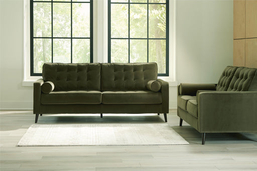 Reveon Lakes Living Room Set - MI Hometown Furnishings (MI)*