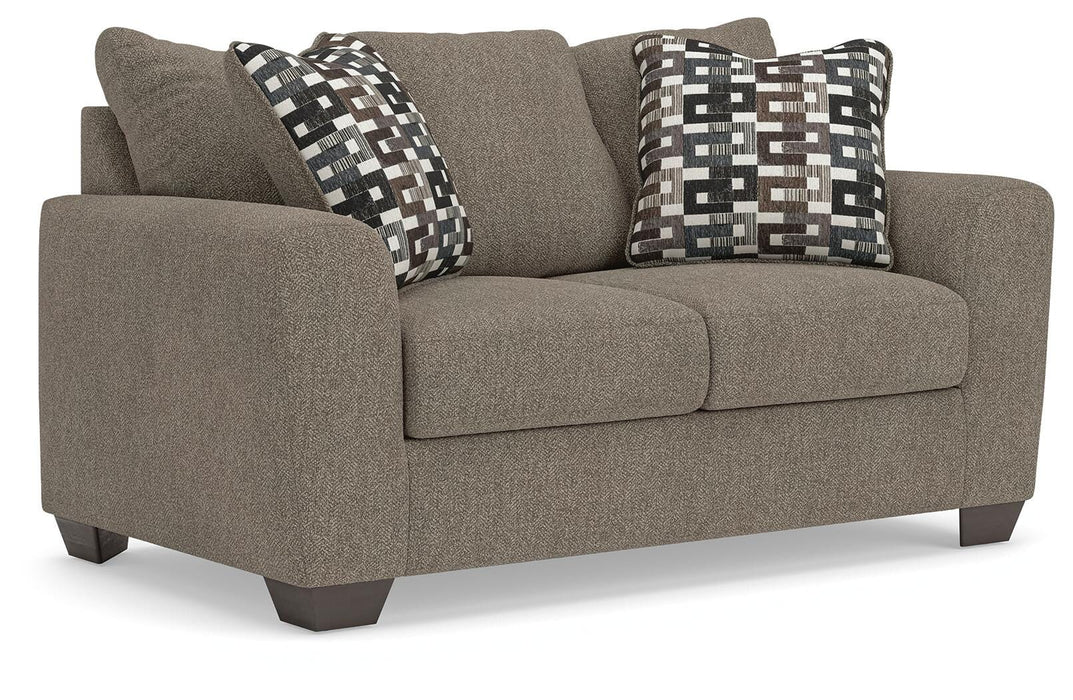Triston-Peaks Loveseat - MI Hometown Furnishings (MI)*