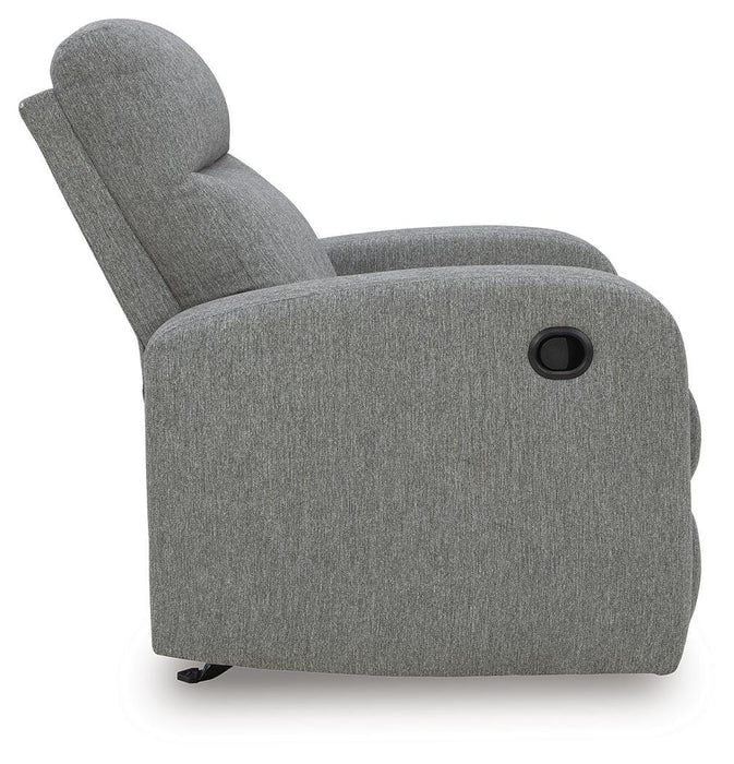 Gauntlet Recliner - MI Hometown Furnishings (MI)*