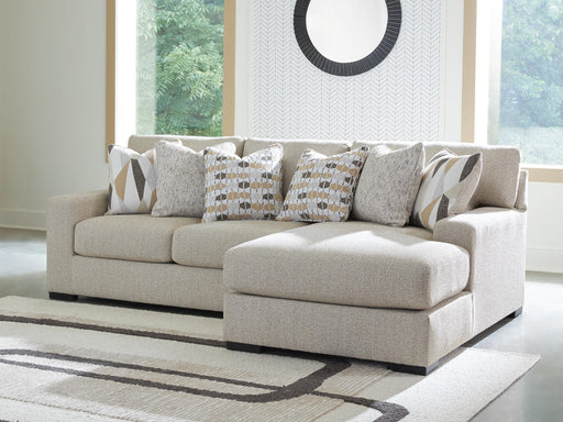 Laurelgrove Sectional Sofa Chaise - MI Hometown Furnishings (MI)*
