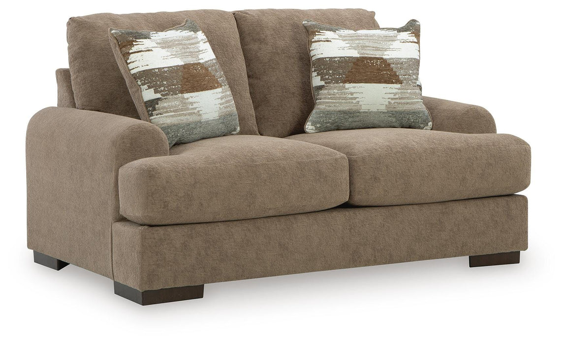 Jayne Park Loveseat - MI Hometown Furnishings (MI)*