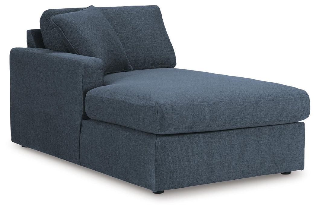 Modmax 5 Piece Sectional with Audio Console - MI Hometown Furnishings (MI)*