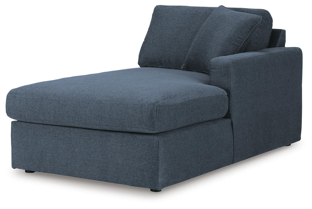 Modmax 5 Piece Sectional with Audio Console - MI Hometown Furnishings (MI)*