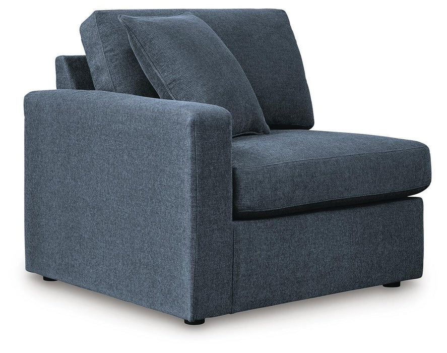 Modmax Sectional with Audio System - MI Hometown Furnishings (MI)*