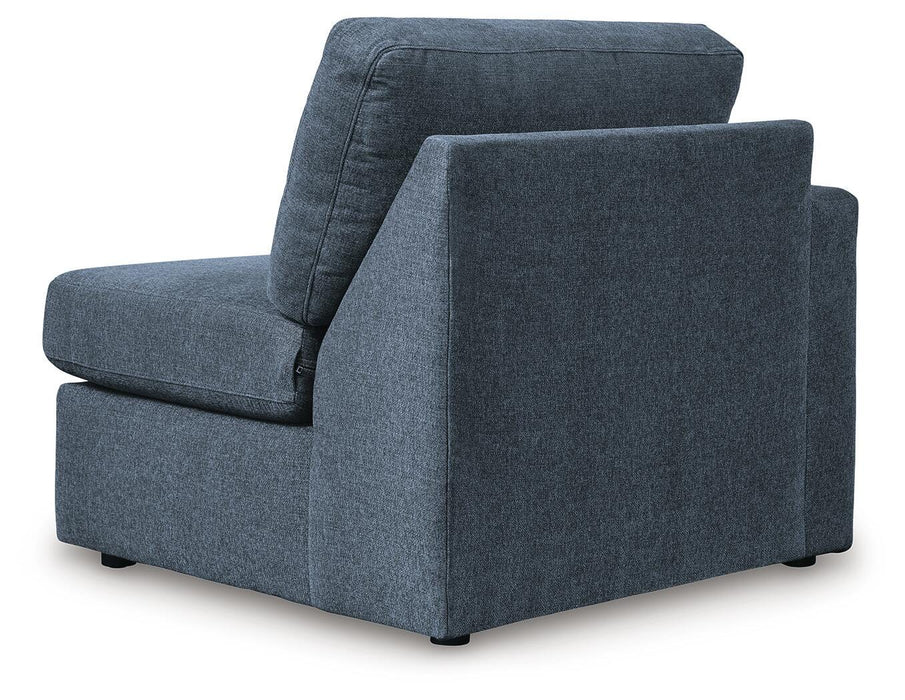 Modmax Sectional with Audio System - MI Hometown Furnishings (MI)*