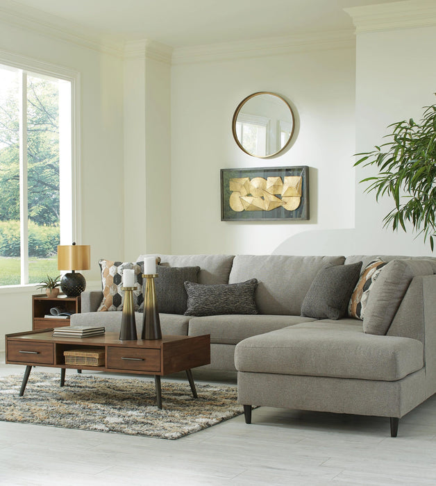 Santasia Sectional