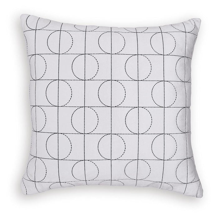 Kydner Pillow (Set of 4) - MI Hometown Furnishings (MI)*