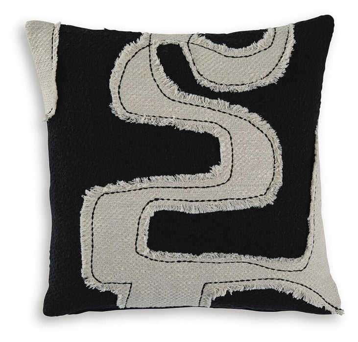 Veerbank Pillow (Set of 4) - MI Hometown Furnishings (MI)*