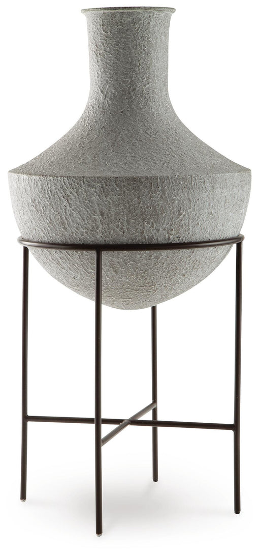 Estonbank Vase - MI Hometown Furnishings (MI)*