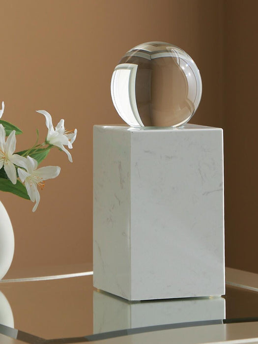 Sellner Sculpture - MI Hometown Furnishings (MI)*