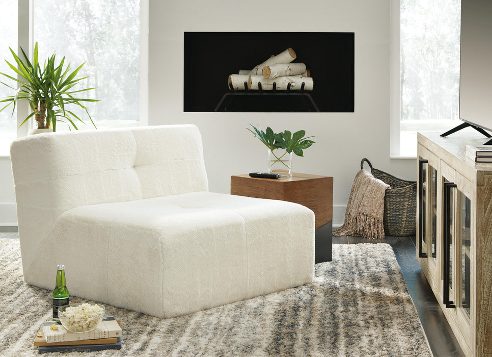 Brettner Accent Chair - MI Hometown Furnishings (MI)*