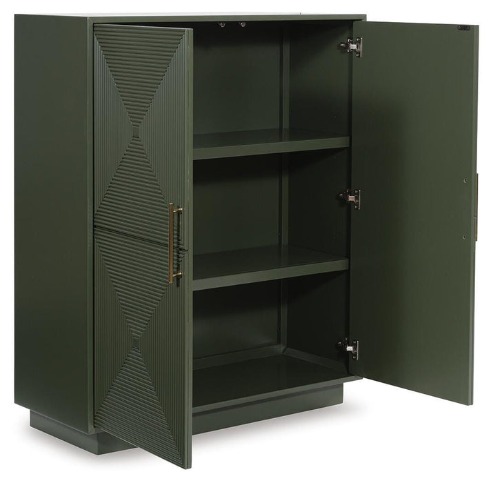 Geirwood Accent Cabinet - MI Hometown Furnishings (MI)*