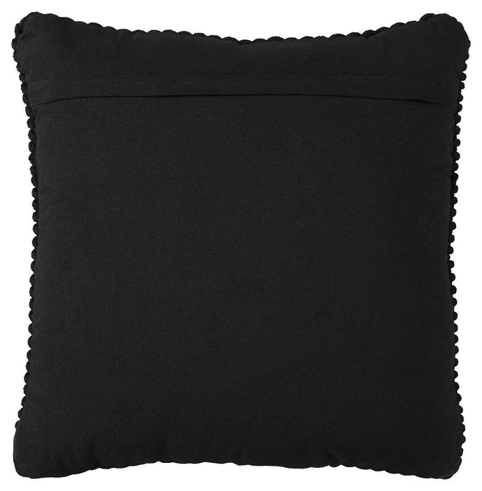 Renemore - Pillow (4/cs)