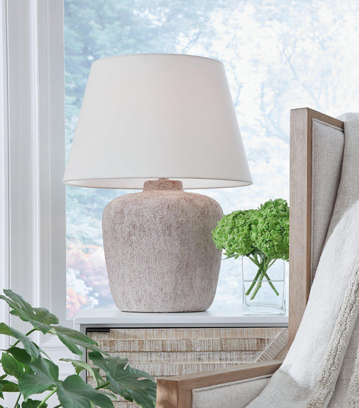 Danry Table Lamp - MI Hometown Furnishings (MI)*