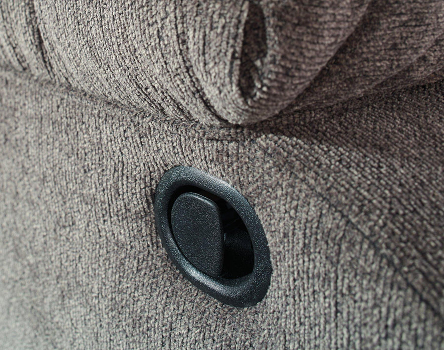 Tulen Recliner - MI Hometown Furnishings (MI)*