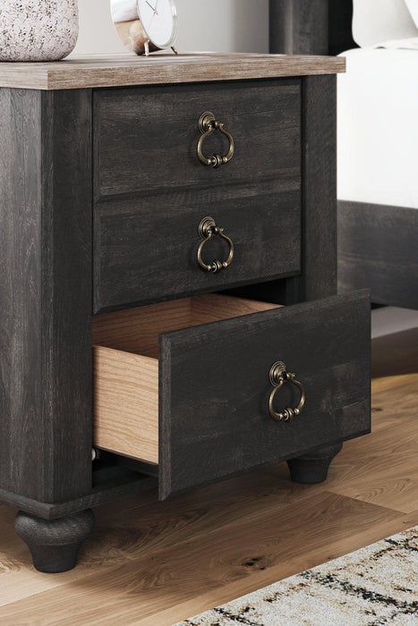 Nanforth Bedroom Set