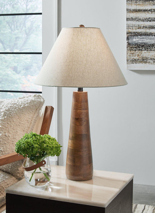 Danset Table Lamp - MI Hometown Furnishings (MI)*