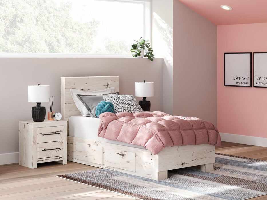 Lawroy Bed - MI Hometown Furnishings (MI)*