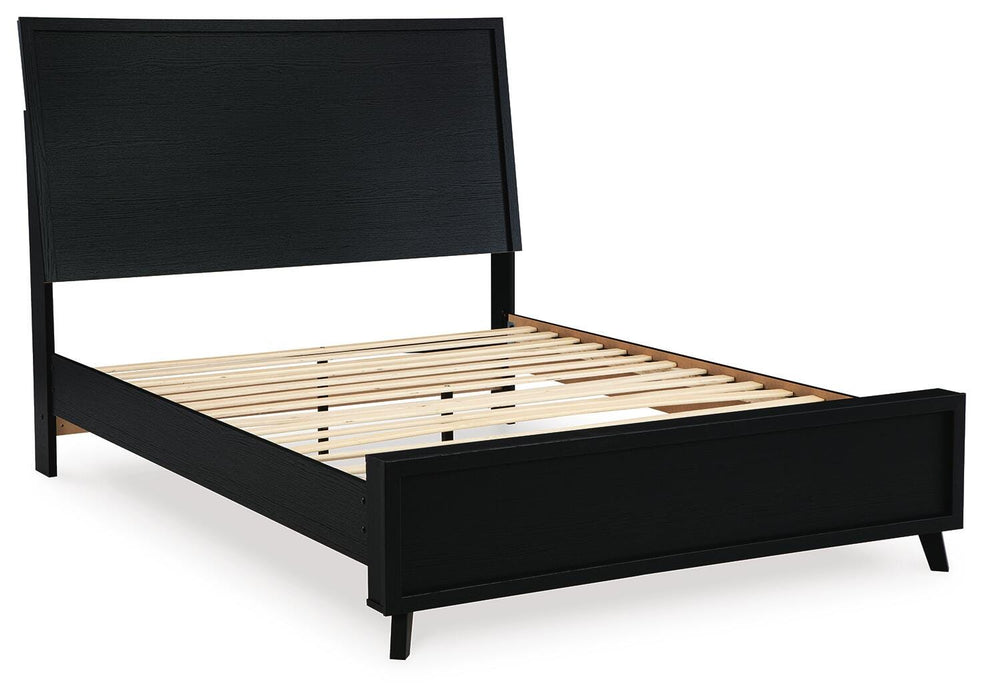 Danziar Bed - MI Hometown Furnishings (MI)*