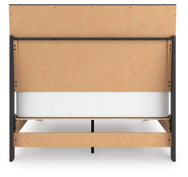 Danziar Bed - MI Hometown Furnishings (MI)*