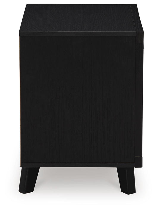 Danziar Bedroom Set - MI Hometown Furnishings (MI)*