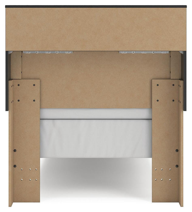 Broachmyn Bed - MI Hometown Furnishings (MI)*