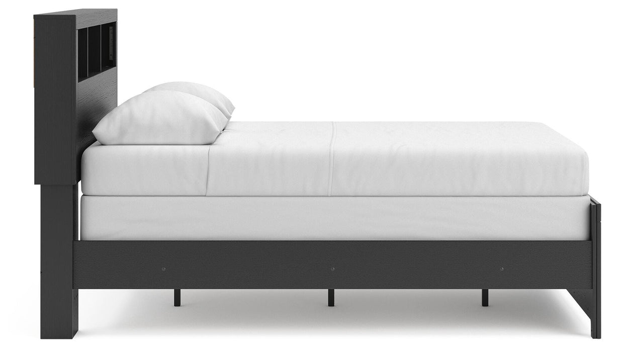 Broachmyn Bed - MI Hometown Furnishings (MI)*