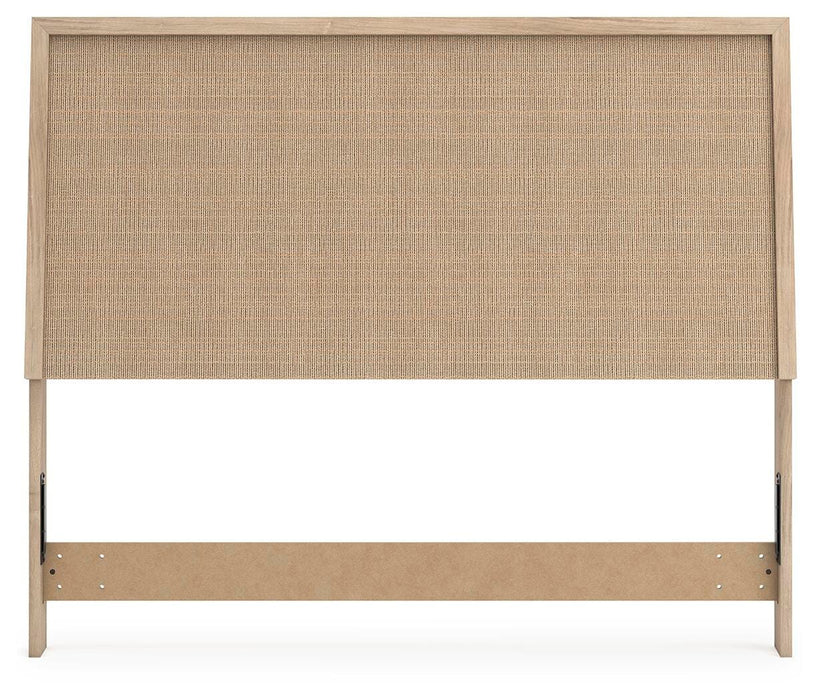 Cielden Bed - MI Hometown Furnishings (MI)*