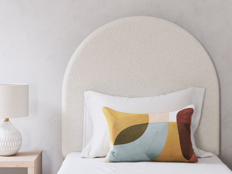 Arloster Upholstered Bed