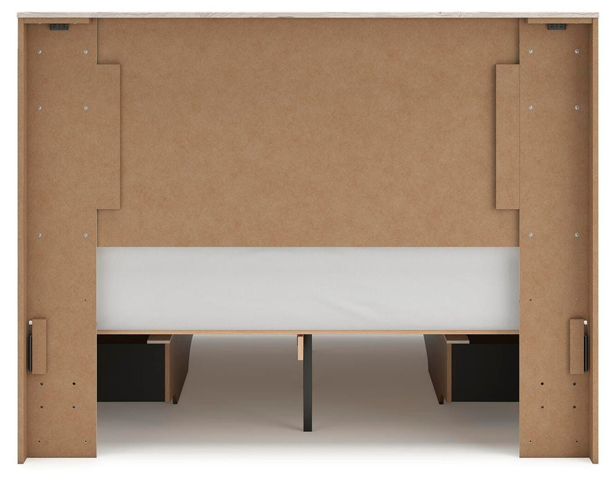 Lawroy Bed - MI Hometown Furnishings (MI)*