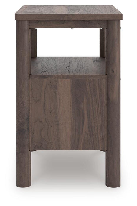 Pamytta Nightstand - MI Hometown Furnishings (MI)*