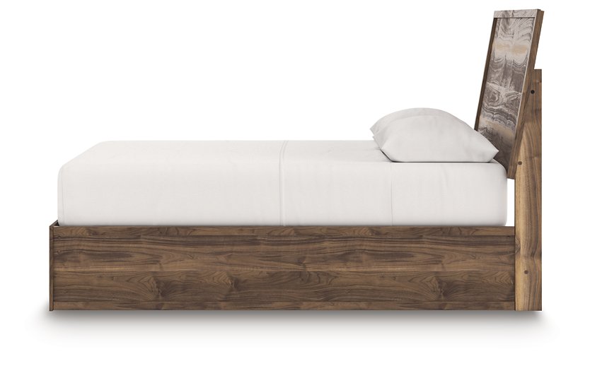 Chirason Bed - MI Hometown Furnishings (MI)*