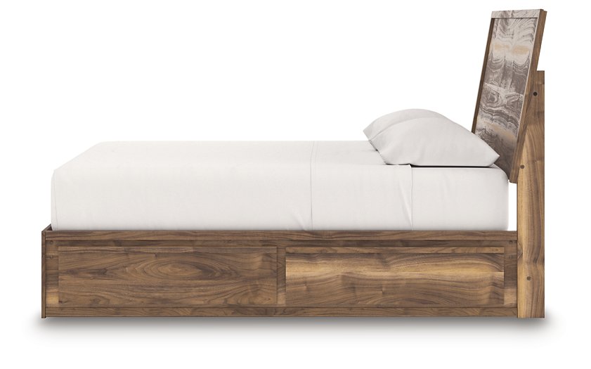 Chirason Bed - MI Hometown Furnishings (MI)*