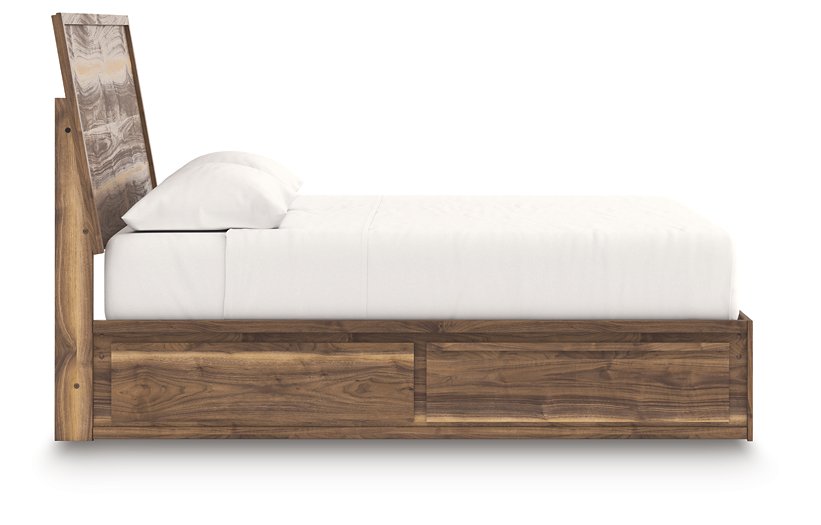Chirason Bed - MI Hometown Furnishings (MI)*