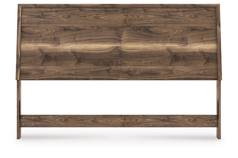 Chirason Bed - MI Hometown Furnishings (MI)*