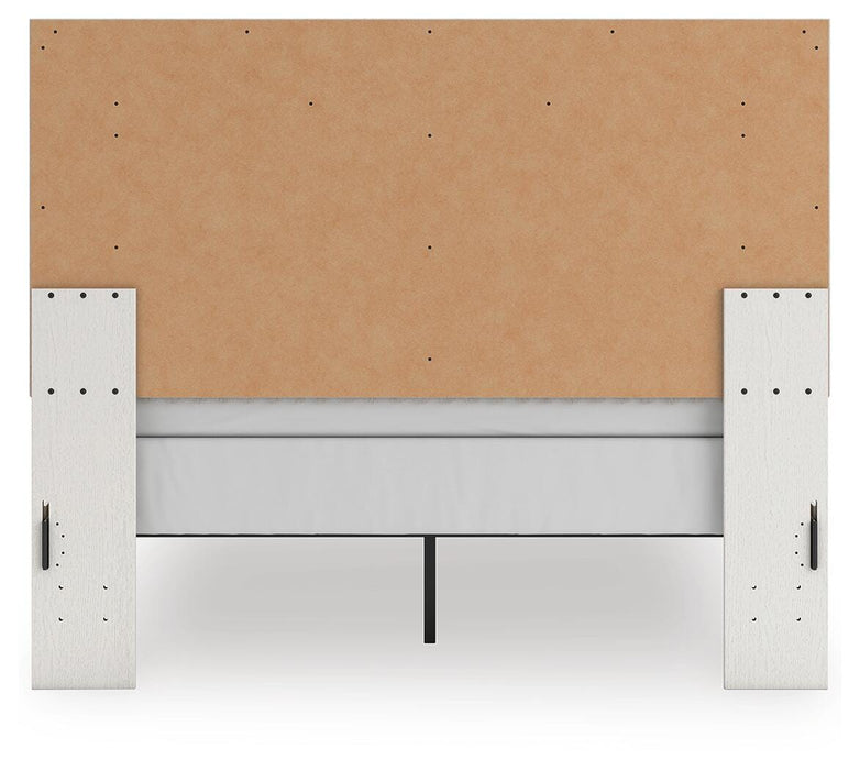 Zuraleus Bed - MI Hometown Furnishings (MI)*