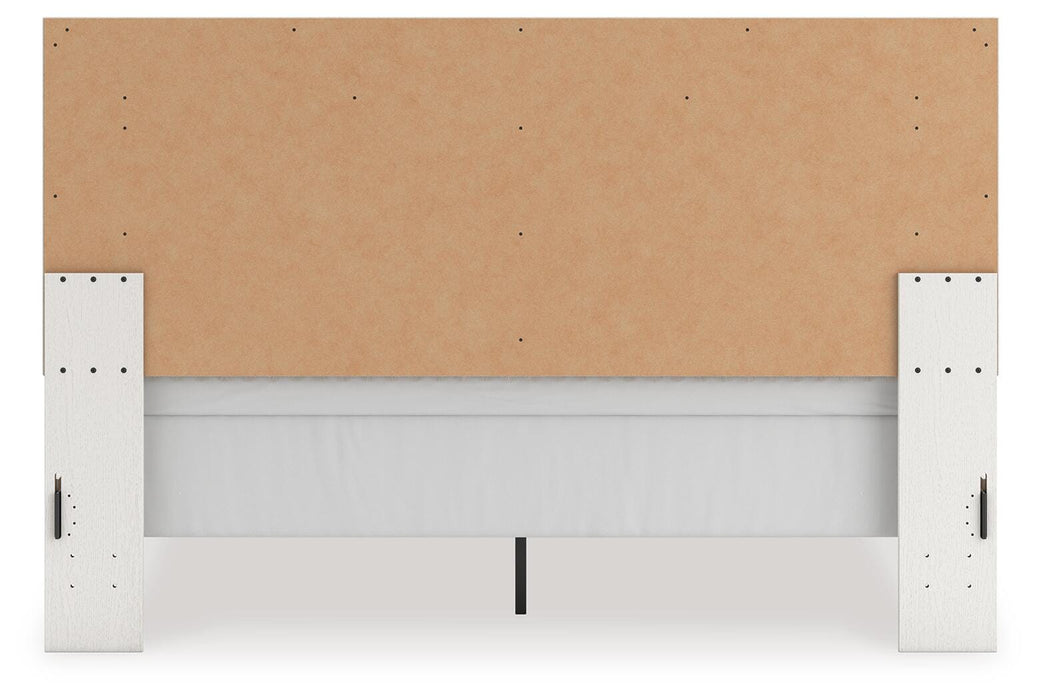 Zuraleus Bed - MI Hometown Furnishings (MI)*