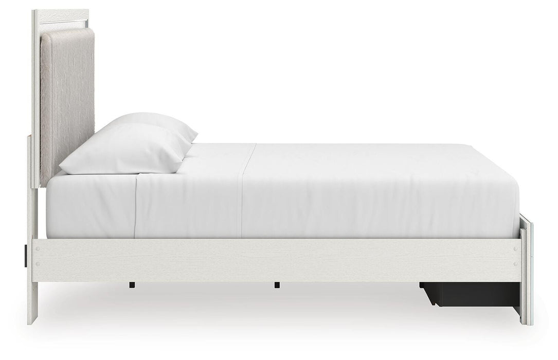 Zuraleus Bed - MI Hometown Furnishings (MI)*