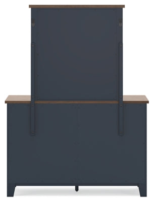 Landocken Bedroom Package - MI Hometown Furnishings (MI)*