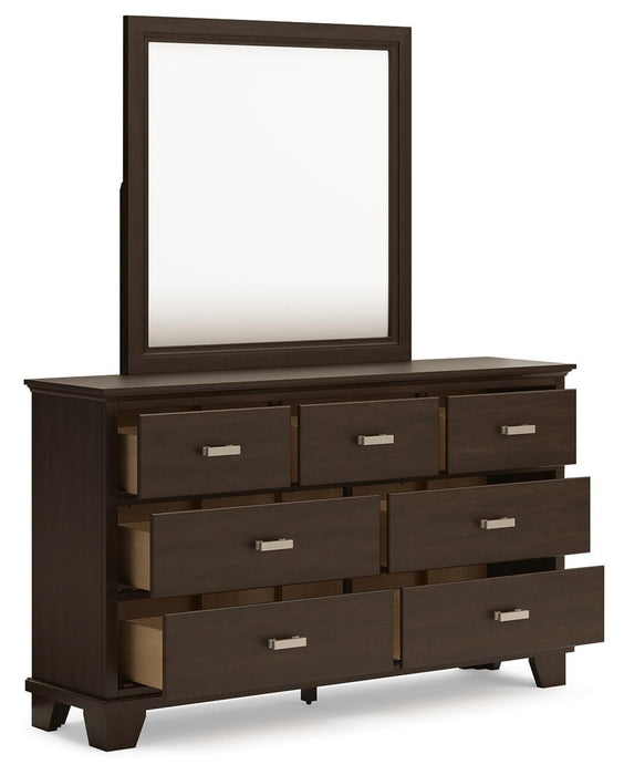 Covetown Bedroom Package - MI Hometown Furnishings (MI)*