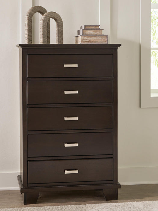 Covetown Chest of Drawers - MI Hometown Furnishings (MI)*