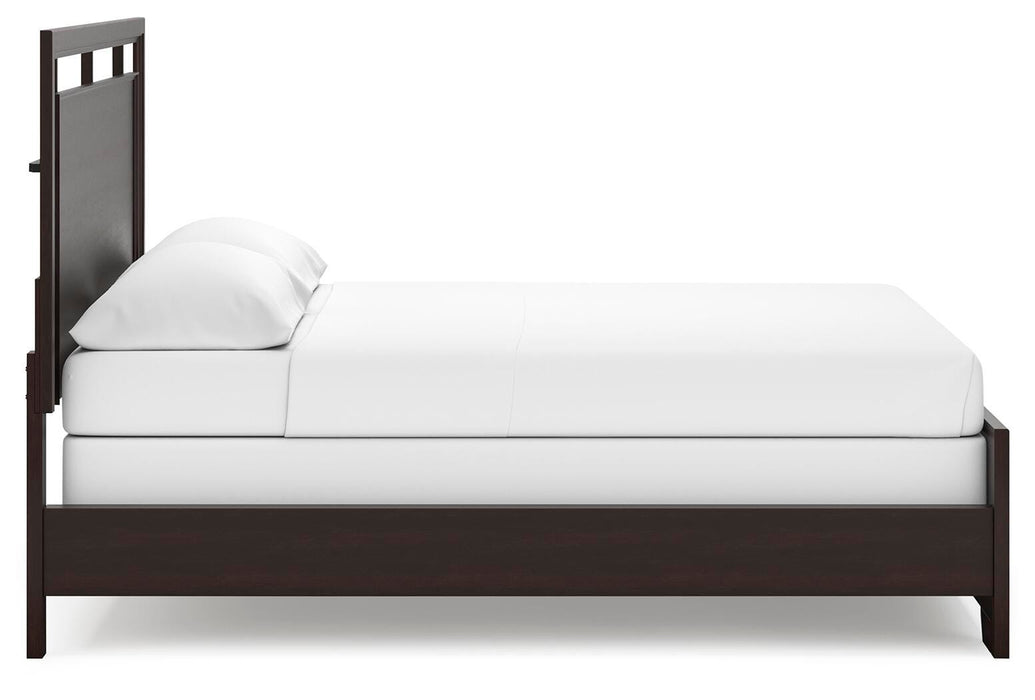 Covetown Bedroom Package - MI Hometown Furnishings (MI)*