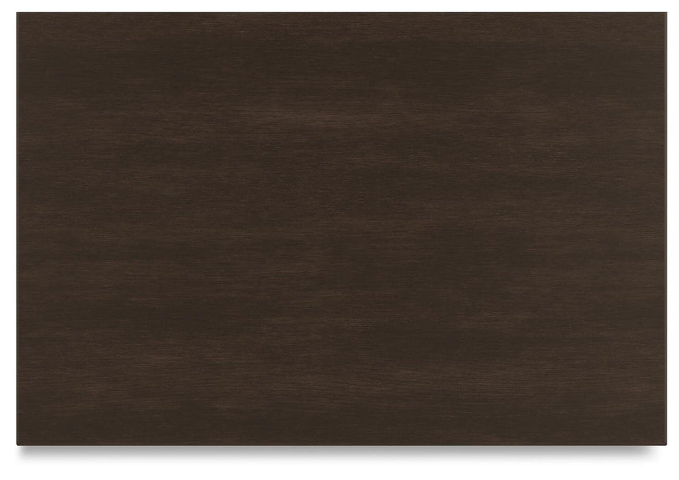 Covetown Bedroom Package - MI Hometown Furnishings (MI)*