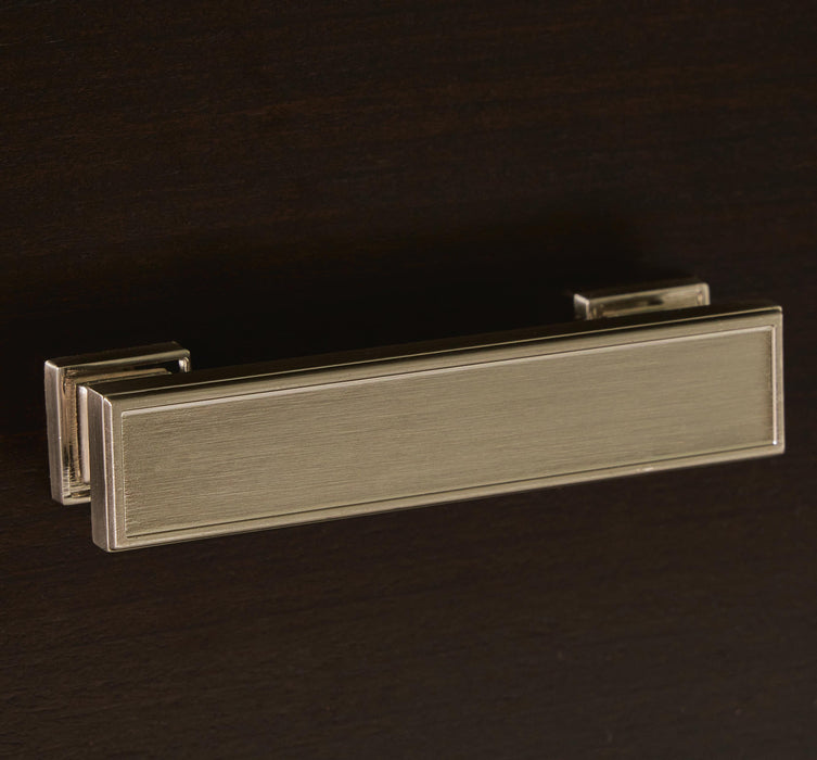 Covetown Chest of Drawers - MI Hometown Furnishings (MI)*