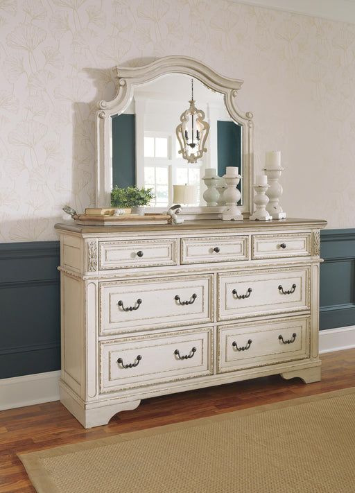 Realyn Bedroom Set - MI Hometown Furnishings (MI)*