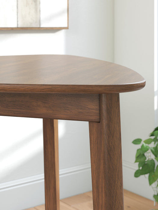 Tameride Dining Table - MI Hometown Furnishings (MI)*